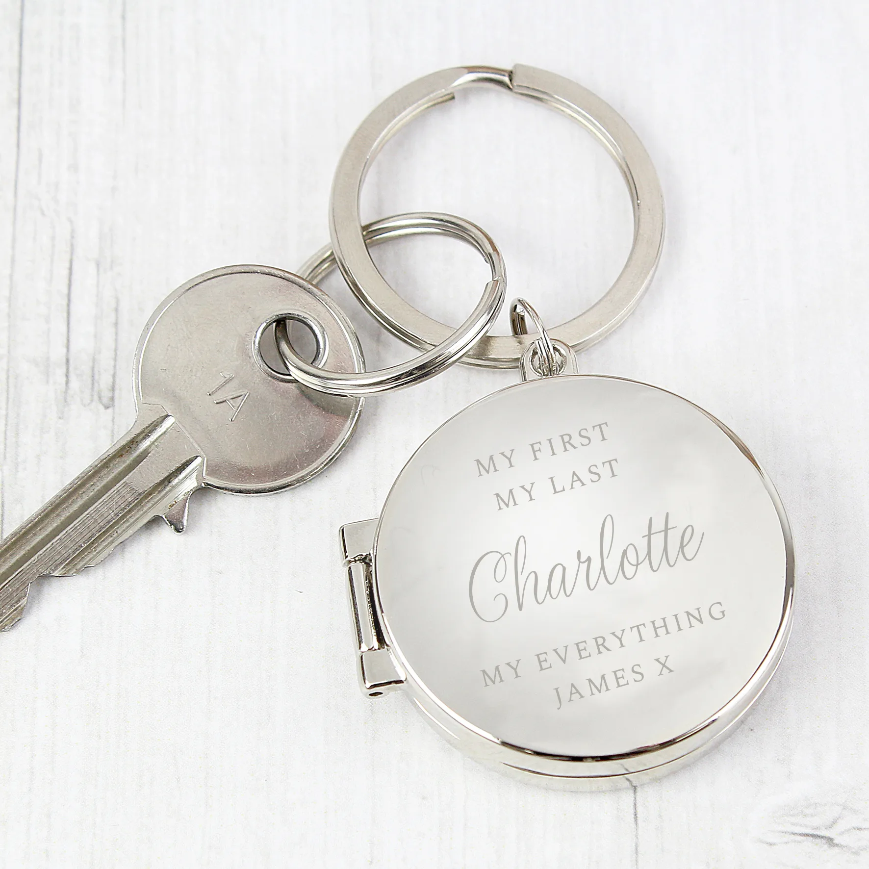 Personalised Any Message Classic Design Silver Finish Photo Keyring - Image 3
