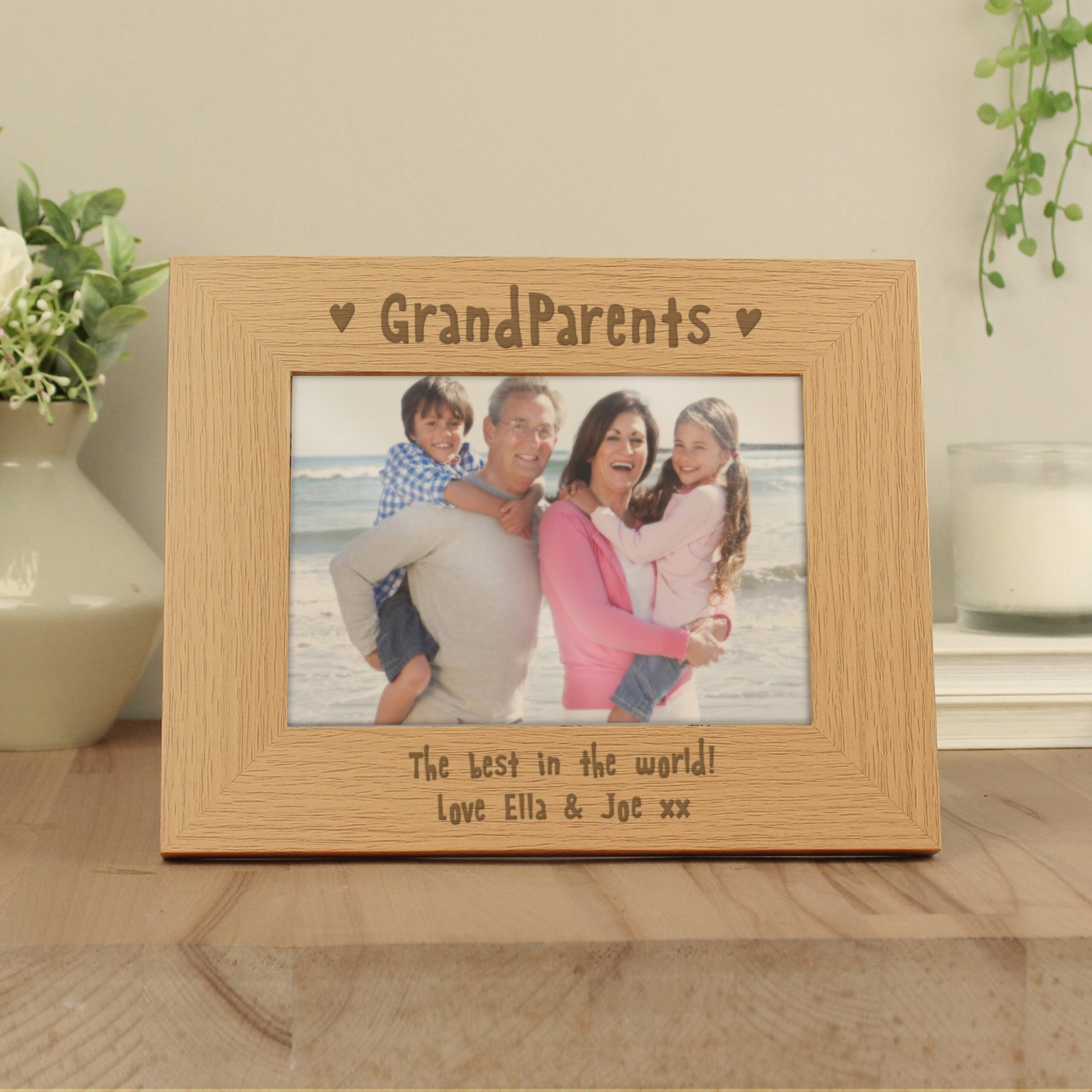 P011194 Personalised 'Grandparents' Hearts Motif 7x5 Landscape Wooden Photo Frame Personalised 'Grandparents' Hearts Motif 7x5 Landscape Wooden Photo Frame - Image 1