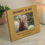 Personalised 'Mummy & Me' 6x4 Landscape Oak Finish Photo Frame - Image 3
