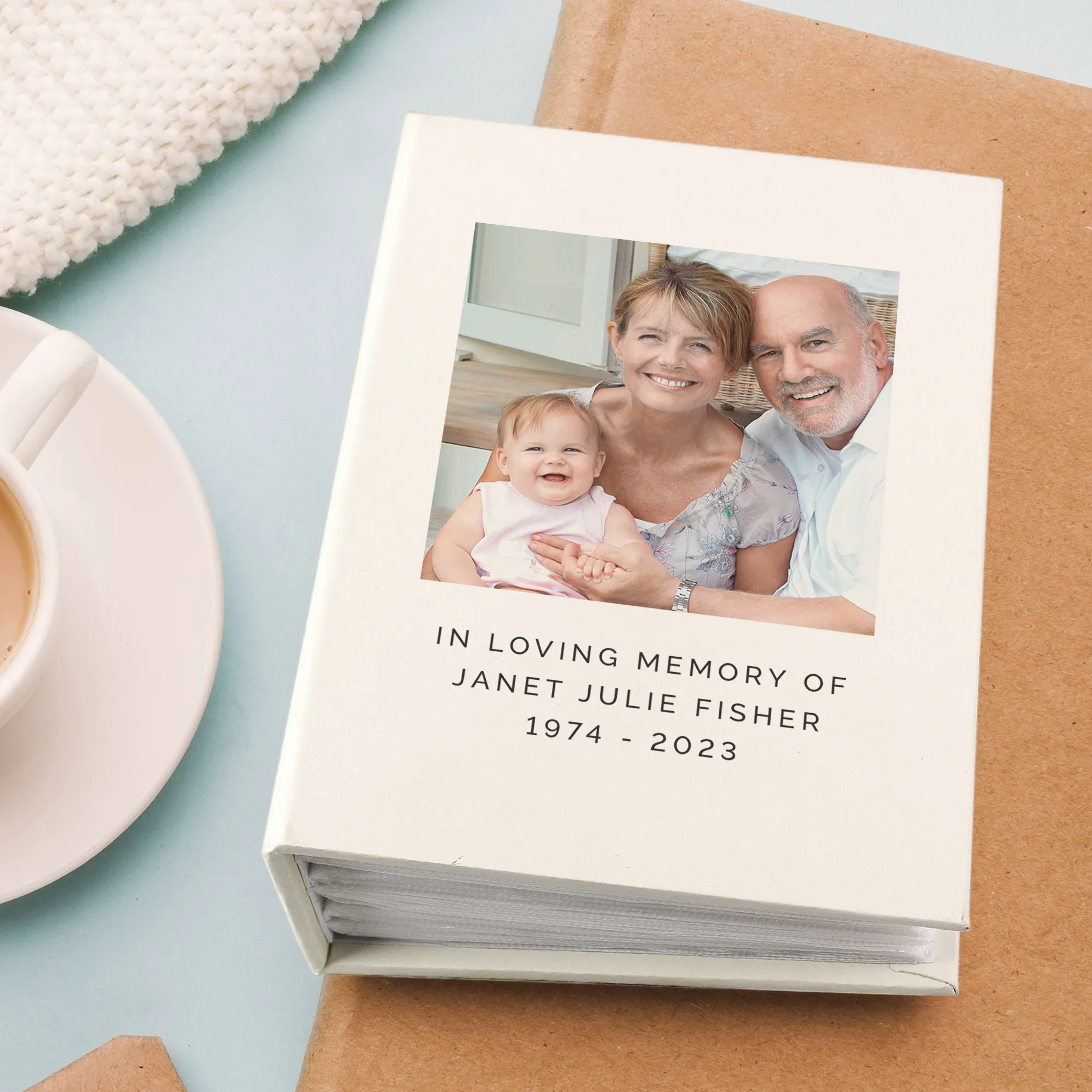 Personalised Any Occasion Photo Upload 6x4 Photo Album with Sleeves - Image 4