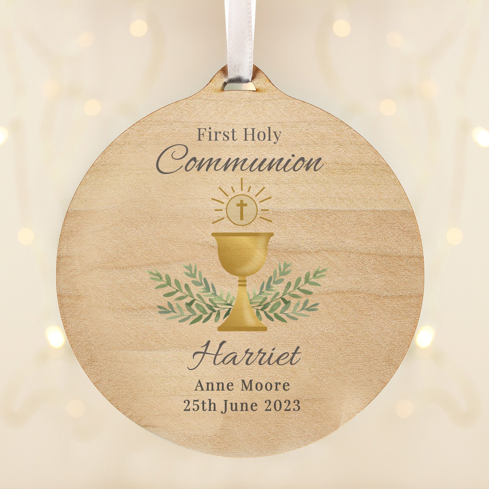P1011G61 Personalised 'First Holy Communion' Round Wooden Decoration Personalised 'First Holy Communion' Round Wooden Decoration - Image 1