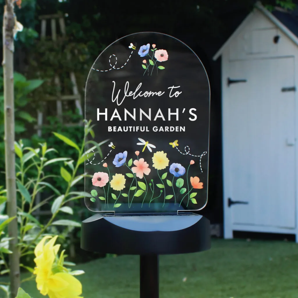 P1013A51 Personalised Any Message Flower Garden Design Outdoor Solar Light