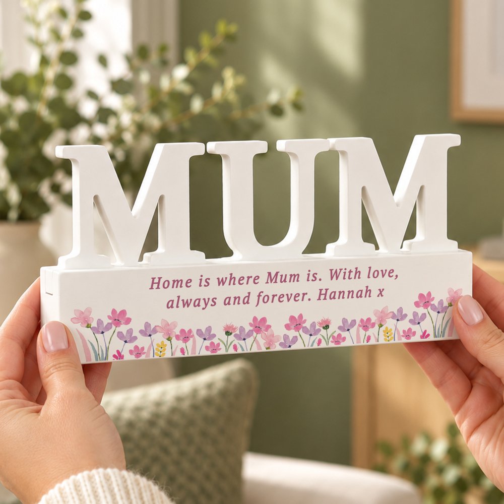 P1011I83 Personalised Any Message Floral Design Wooden Mum Ornament New 1026B