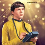 Pavel Chekov (Star Trek: The Original Series) Official Lifesize + Mini Cardboard Cutout / Standee - Image 4