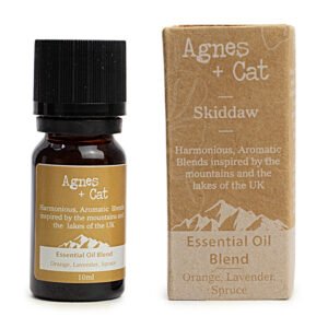 ACEBL-03 Agnes + Cat Skiddaw Essential Oil Blend – Orange, Lavender & Spruce Box