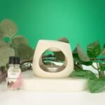 Ancient Wisdom Round Speckled Pebble Ceramic Zen Oil Burner – Off White - Image 2