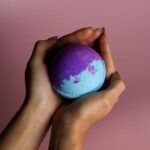 Ancient Wisdom Amethyst Creed Jumbo Bath Bomb - Image 2