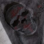 Ancient Wisdom Skull Halloween Bath Bomb 40g - Image 2