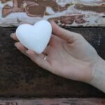 Ancient Wisdom Coconut Love Heart Bath Bomb - Image 2