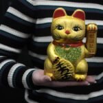 Ancient Wisdom Small Lucky Waving Money Cat - Image 2