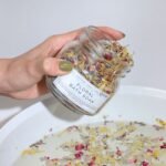 Ancient Wisdom Natural Floral Bath Soak 140g - Image 4