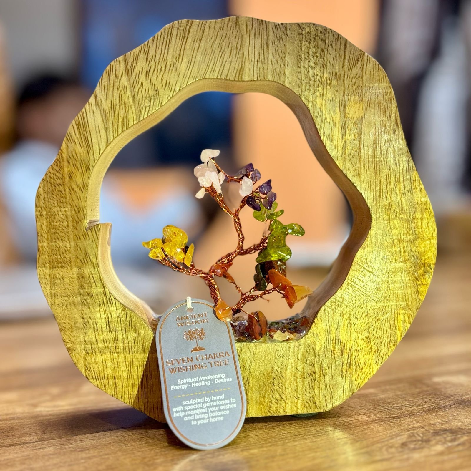 bG9jYWw6Ly9tZWRpYS8xUy8yRS82MFIzMEMxSDc0UksyRTFTLzgyNzg4NDY0LmpwZWc.jpg Ancient Wisdom 60 Chipstones Mango Wood Ring Gemstone Tree Garden – Seven Chakra - Image 1