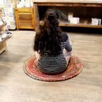 Ancient Wisdom Handmade Round Jute & Recycled Cotton Rug – 90cm - Image 2