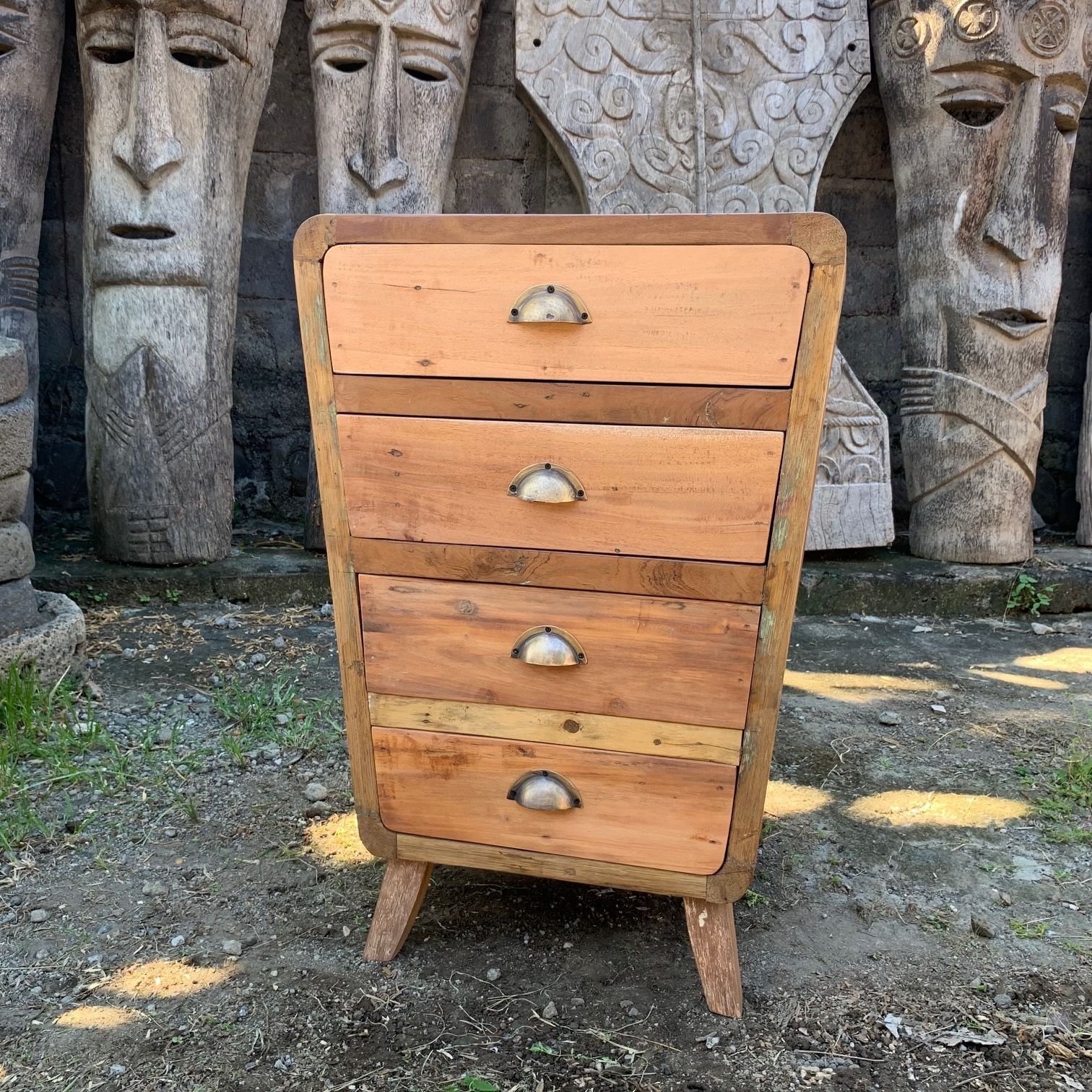 bG9jYWw6Ly9tZWRpYS9ITS80RC82MFIzMEMxRzZNV0s0REhNL2VmMzNhZjA4LmpwZWc.jpg Ancient Wisdom Handcrafted Recycled Wood 4-Drawer Chest of Drawers - Image 1