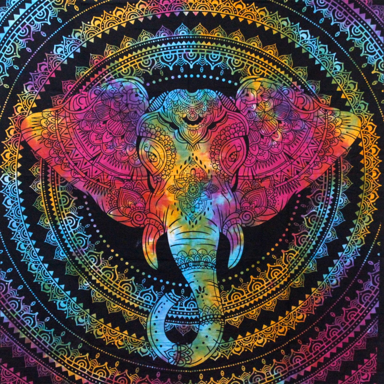 bG9jYWw6Ly9tZWRpYS9TUS8yRC82MFIzMEMxRzZNVzMyRFNRL2YzNzgwZTY3LmpwZWc.jpg Ancient Wisdom Double Cotton Bedspread + Wall Hanging – Elephant Head - Image 1