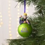 Disney: Snow White – Evil Queen On A Glass Christmas Bauble - Image 2