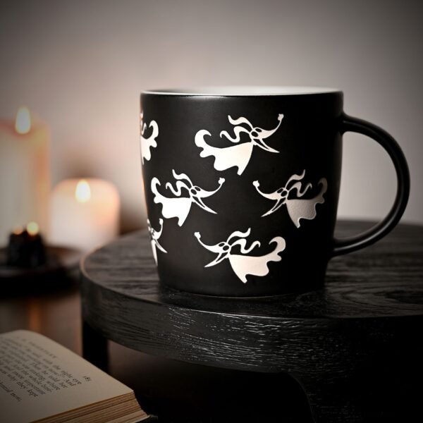 Disney: The Nightmare Before Christmas Black Ceramic Mug - Zero