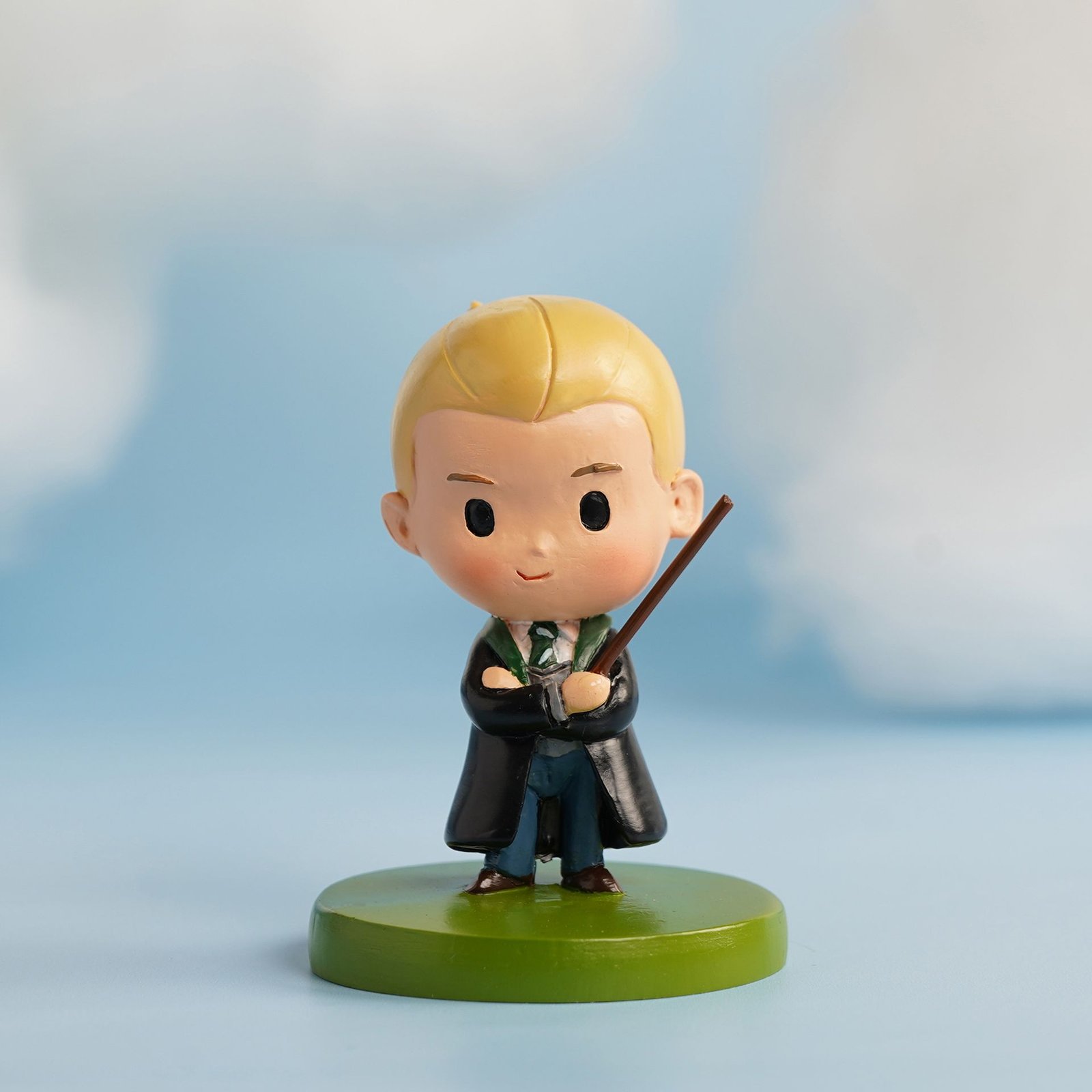 WB1008.jpg Harry Potter Back To Hogwarts Figurine - Draco Malfoy - Image 1