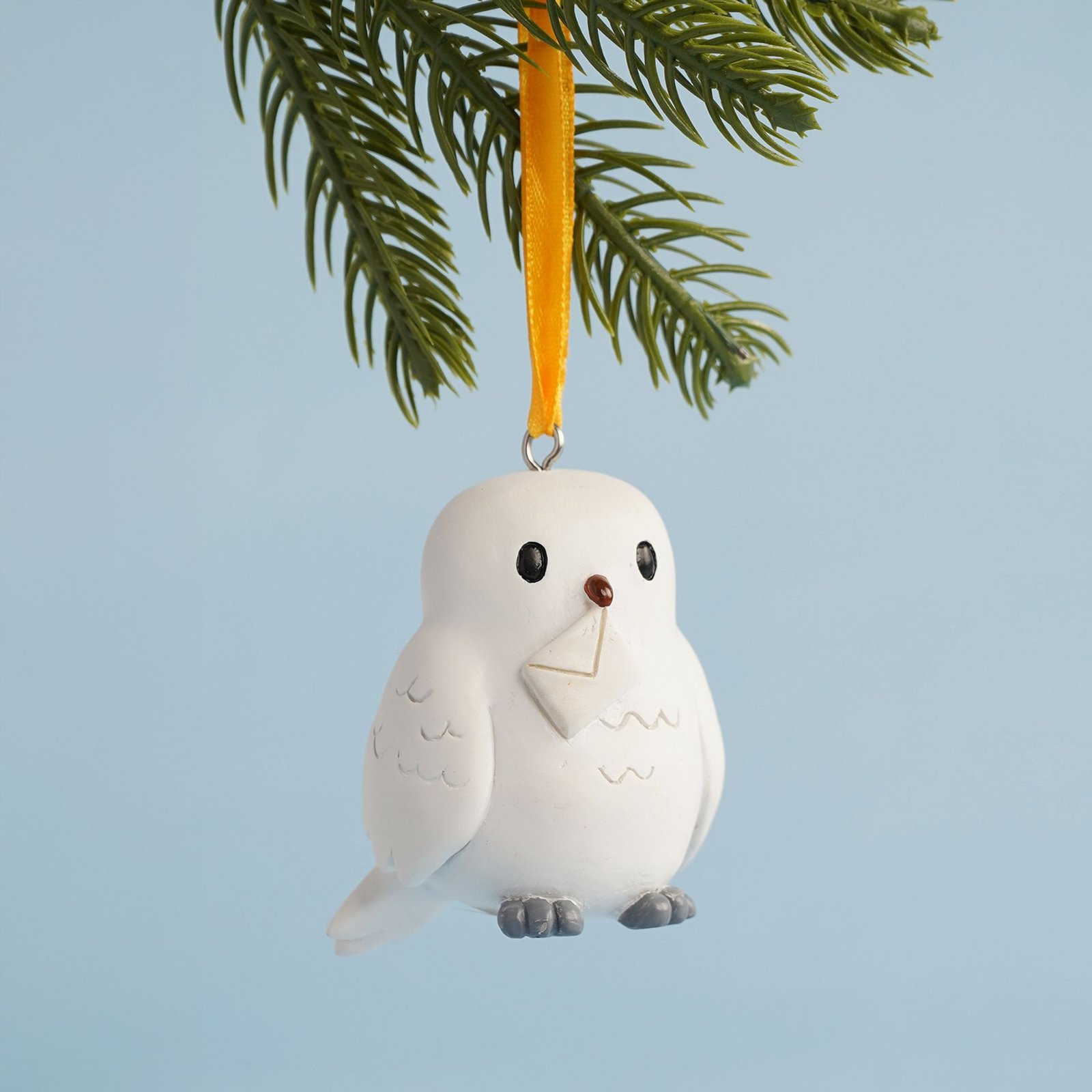 WB1022.jpg Harry Potter Back To Hogwarts Christmas Tree Decoration – Hedwig - Image 1