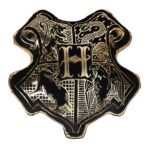 Harry Potter Alumni Velvet Cushion (43cm) – Hogwarts Crest - Image 2