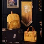 Harry Potter Alumni Yellow Velvet Lunch Bag - Hufflepuff - Image 5