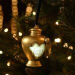 Harry Potter Alumni LED Hanging Resin Christmas Decoration - Love Potion - Image 5