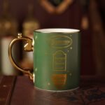 Harry Potter Alumni Collectable Green & Gold Ceramic Mug - Diagon Alley - Image 6