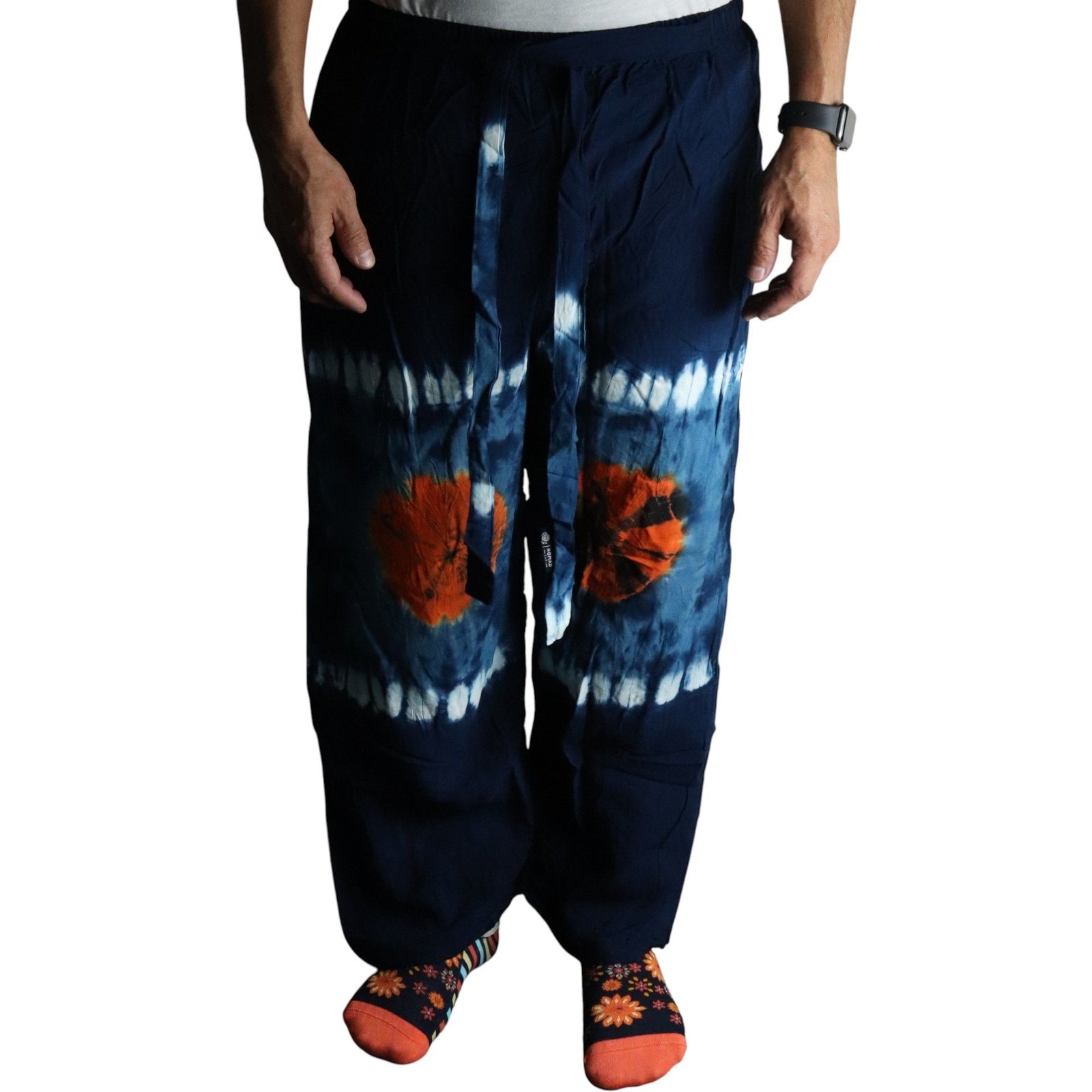 bG9jYWw6Ly9tZWRpYS9IUy9DQy82MFIzMEMxSjY0UktDQ0hTLzU5NDlmMDFmLmpwZw.jpg Ancient Wisdom Japanese Style Blue, Teal & Orange Lounge Pants (Large) - Image 1