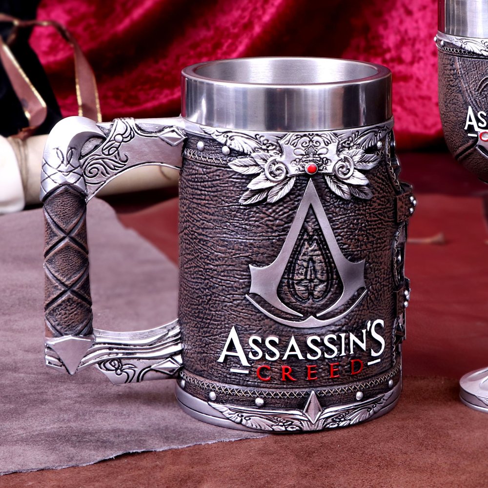 Assassin's Creed - Brotherhood Brown Hidden Blade Collectable Resin Tankard (15.5cm) - Image 2