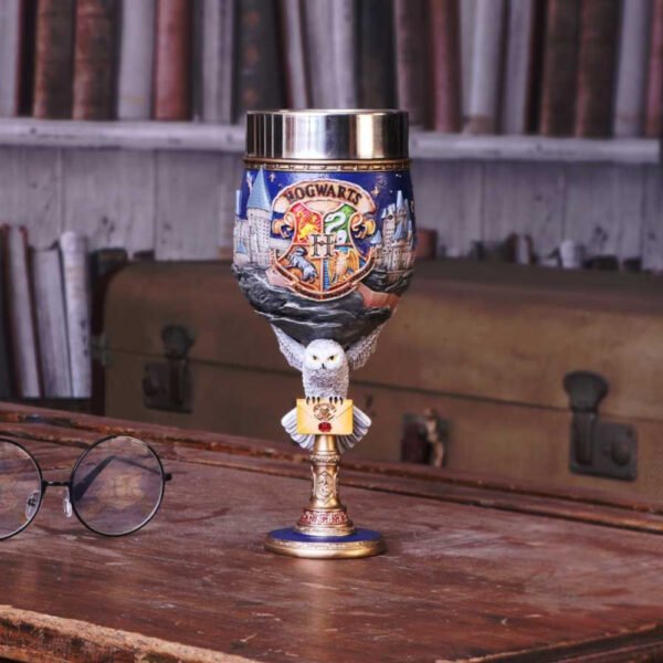 Harry Potter - Hogwarts School of Witchcraft & Wizardry Collectable Goblet (19.5cm)
