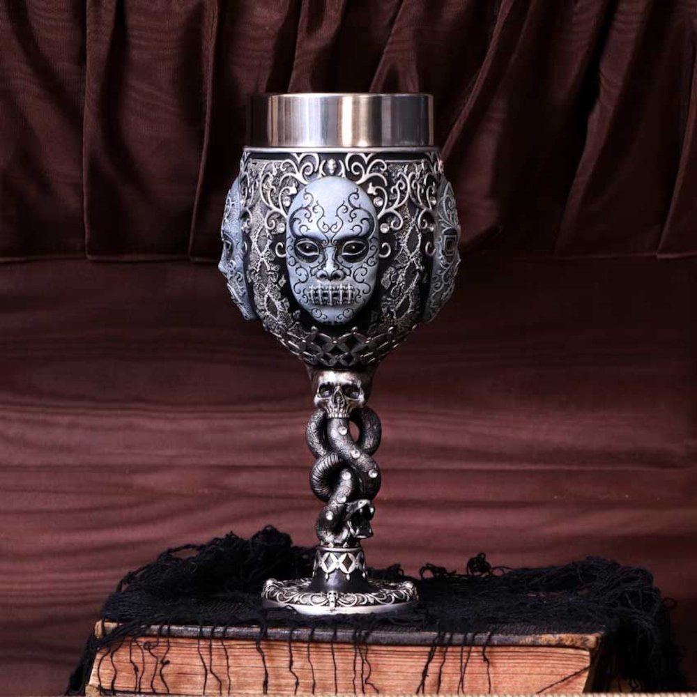b5605t1 Harry Potter - Death Eater Mask Voldemort Collectable Goblet (19.5cm) Harry Potter - Death Eater Mask Voldemort Collectable Goblet (19.5cm) - Image 1