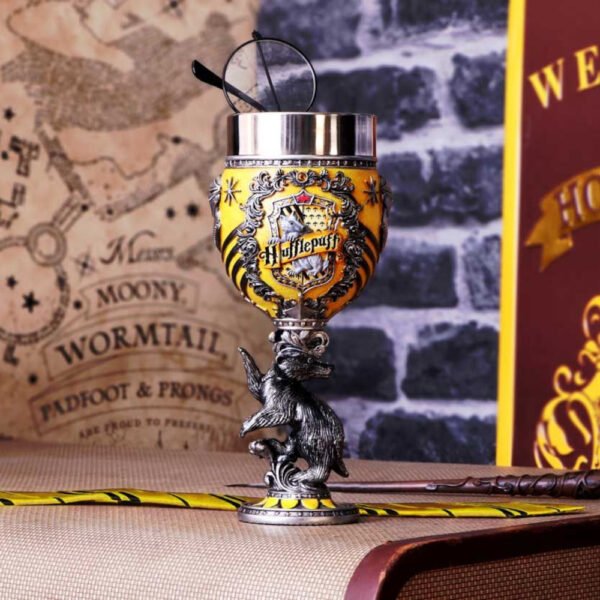 Harry Potter - Hufflepuff Hogwarts House Collectable Goblet (19.5cm)
