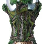 The Lord of the Rings - Middle Earth Treebeard Resin & Glass Snow Globe (22.5cm) - Image 4