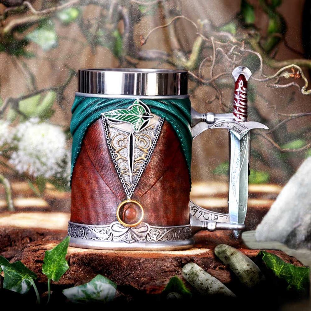 b5894v2 The Lord of the Rings - Frodo Baggins Collectable Resin Tankard (15.5cm) The Lord of the Rings - Frodo Baggins Collectable Resin Tankard (15.5cm) - Image 1