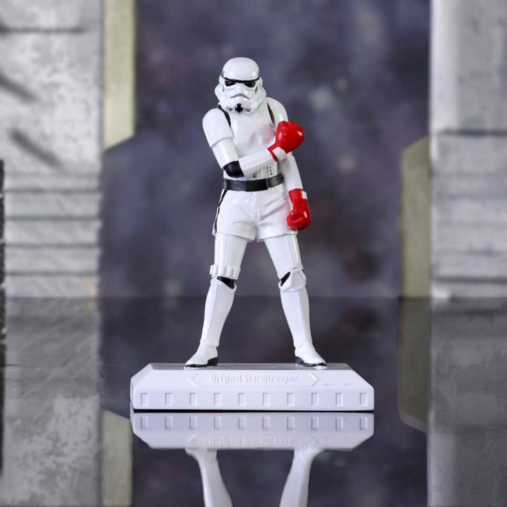 b5939v2 Original Stormtrooper - The Greatest Boxer Collectable Resin Figurine (17.5cm) Original Stormtrooper - The Greatest Boxer Collectable Resin Figurine (17.5cm) - Image 1