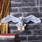 Harry Potter - Hedwig Owl Resin Wall Plaque (45cm)