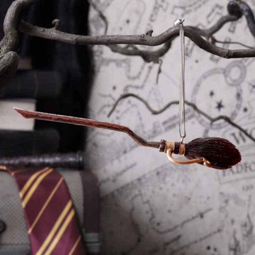 b6058v2 Harry Potter - Firebolt Hanging Resin Ornament (15.5cm) Harry Potter - Firebolt Hanging Resin Ornament (15.5cm) - Image 1