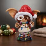 Gremlins - Gizmo Wrapped in Fairy Lights Resin Figurine (13cm)