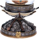 Harry Potter - Hogwarts Wand Resin & Glass Snow Globe (17.5cm) - Image 2