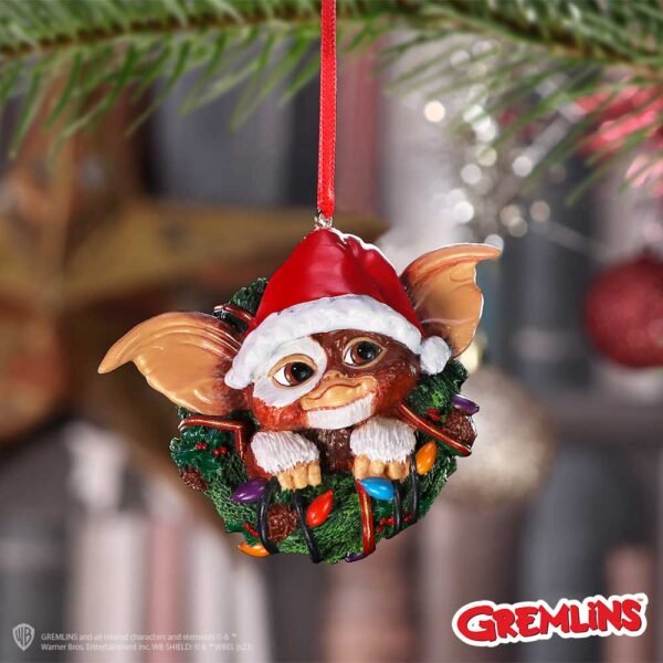 Gremlins - Gizmo In Wreath Hanging Festive Decorative Ornament (7.5cm)