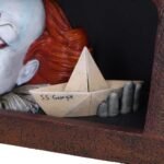 IT - Pennywise Drain Light Resin Figurine (20cm) - Image 3