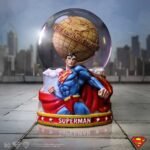 DC: Superman - The Daily Planet Resin Snow Globe (15.2cm)
