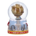 DC: Superman - The Daily Planet Resin Snow Globe (15.2cm) - Image 7
