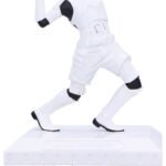 Original Stormtrooper - Serve It! Tennis Playing Collectable Resin Figurine (18.8cm) - Image 4
