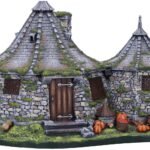 Harry Potter - Hagrids Hut Light-Up LED Resin Figurine (13cm) - Image 3