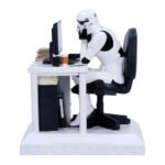 Original Stormtrooper - Slave to the Wage Collectable Resin Figurine (13.7cm) - Image 4