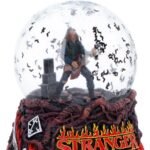 Stranger Things - Eddie’s Sacrifice Resin Snow Globe (14.5cm) - Image 3