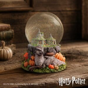 Harry Potter - Hagrid’s Hut Resin & Glass Snow Globe (14.5cm)