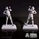 Original Stormtrooper - Raise a Glass Collectable Resin Figurine (17.4cm) - Image 2