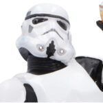 Original Stormtrooper - Raise a Glass Collectable Resin Figurine (17.4cm) - Image 3